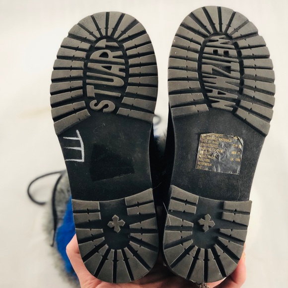 Stuart Weitzman Blue & White Furry Boots - Girls 1 - Picture 5 of 6